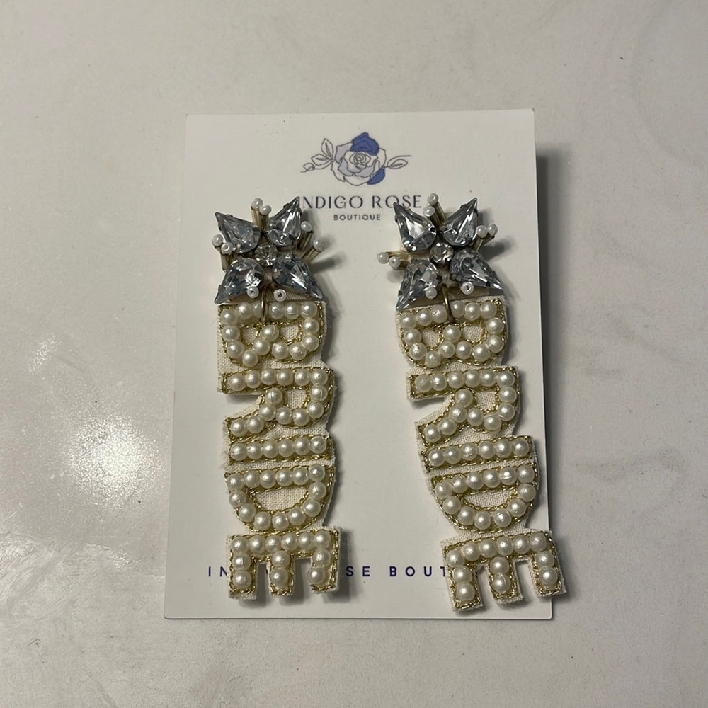 bride earrings NWT
